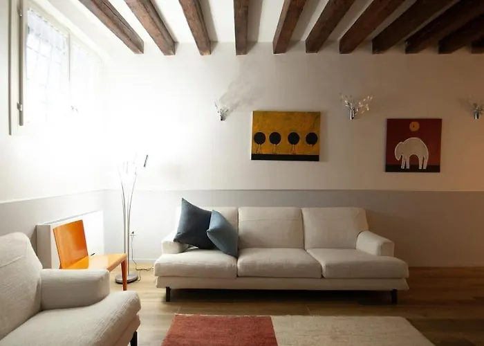 The Lovers\' Loft